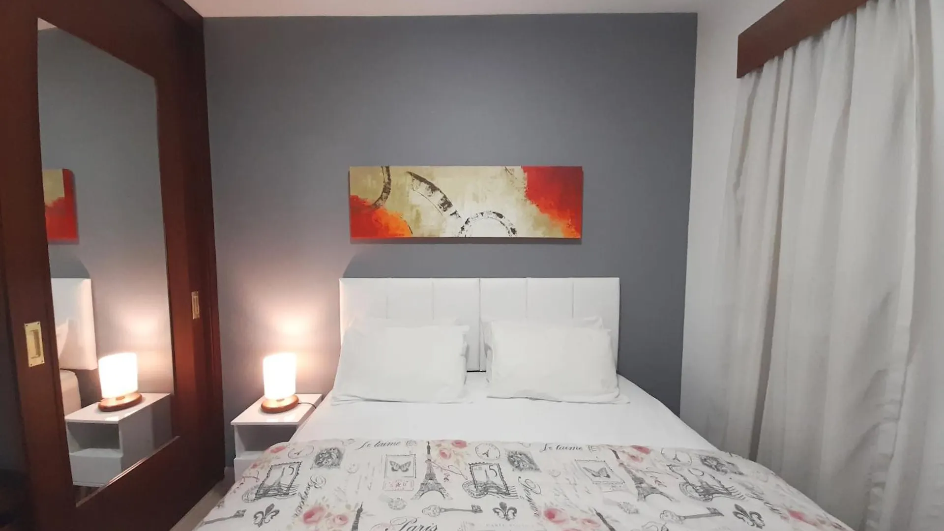 Lindo Flat Reformado No Coracao Da Vila Olimpia Sao Paulo